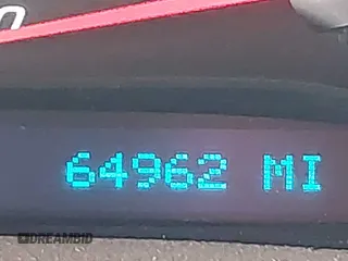2013 Chevrolet Corvette Grand Sport 3LT с VIN 1G1YW2DW3D5100204, выставлен на аукционе IAAI как лот 41925431 с пробегом 64 962 миль миль и . История ставок и продаж доступна на DreamBid. Изображение 16.