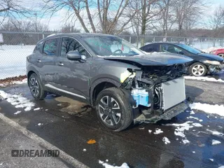 2025 Nissan Kicks SV with VIN 3N8AP6CB4SL328516, listed as a IAAI auction lot 41362893 with 94 mi miles. Bid and sale history available at carsss.com. Image 1.