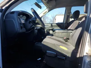 2004 Dodge 1500 SLT with VIN 1D7HU18D74S790076, listed as a Copart auction lot 84510574 with 231,039 mi miles and Non Repairable. Bid and sale history available at carsss.com. Image 7.