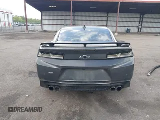 2017 Chevrolet Camaro 2SS с VIN 1G1FH1R73H0193015, выставлен на аукционе IAAI как лот 42000987 с пробегом 99 903 миль миль и . История ставок и продаж доступна на DreamBid. Изображение 16.