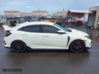 2018 Honda Civic Type R Touring with VIN SHHFK8G79JU201175, listed as a IAAI auction lot 42087388 with 1 mi miles. Bid and sale history available at carsss.com. Image 13.