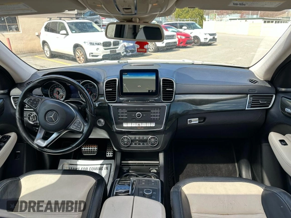 2018 Mercedes-Benz GLE 43 AMG with VIN 4JGDA6EB3JA997255, listed as a Copart auction lot 53473025 with 122,770 mi miles and Clean Title. Bid and sale history available at DreamBid. Image 9.