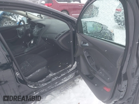 2016 Ford Focus SE с VIN 1FADP3F23GL312223, выставлен на аукционе IAAI как лот 41591566 с пробегом 126 977 миль миль и . История ставок и продаж доступна на DreamBid. Изображение 5.