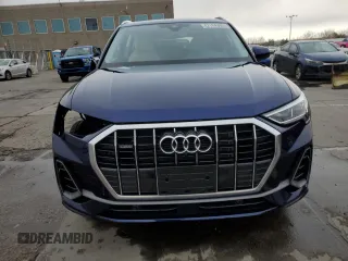 2024 Audi Q3 S line Premium Plus z VIN WA1EECF38R1019391, wystawiony jako Copart lot #47124395 z przebiegiem 9 509 mil mil oraz Szkoda całkowita • Salvage title. Historia ofert i sprzedaży dostępna na DreamBid. Obrazek 5.