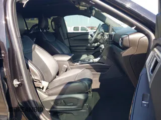 2022 Ford Explorer ST z VIN 1FM5K8GC1NGA40631, wystawiony jako IAAI lot #42009716 z przebiegiem 37 700 mil mil oraz . Historia ofert i sprzedaży dostępna na DreamBid. Obrazek 5.