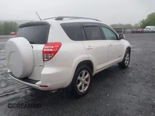 2012 Toyota RAV4 Limited z VIN 2T3DF4DV3CW245193, wystawiony jako IAAI lot #42233074 z przebiegiem 121 522 mil mil oraz . Historia ofert i sprzedaży dostępna na DreamBid. Obrazek 4.