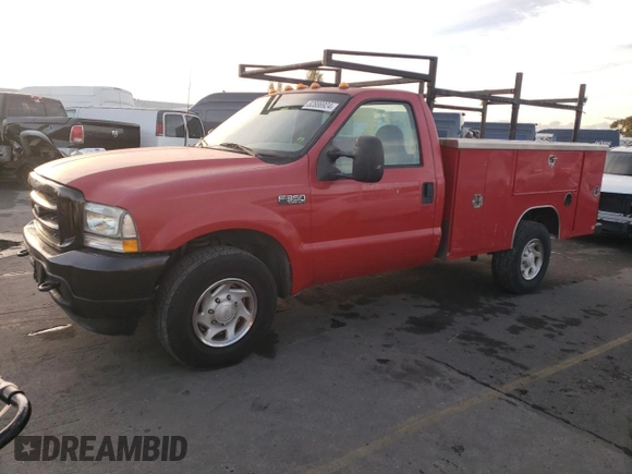 2003 Ford F-350 z VIN 1FDSF34L13EA67061, wystawiony jako Copart lot #82886924 z przebiegiem 159 097 mil mil oraz Czysty tytuł • Clean title. Historia ofert i sprzedaży dostępna na DreamBid. Obrazek 1.