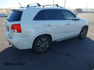 2012 Kia Sorento SX with VIN 5XYKW4A21CG300577, listed as a IAAI auction lot 41703422 with 191,795 mi miles. Bid and sale history available at carsss.com. Image 4.