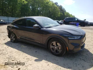 2022 Ford Mustang Mach-E Select z VIN 3FMTK1RM5NMA08890, wystawiony jako Copart lot #53342915 z przebiegiem 45 253 mil mil oraz Szkody całkowita. Historia ofert i sprzedaży dostępna na DreamBid. Obrazek 4.