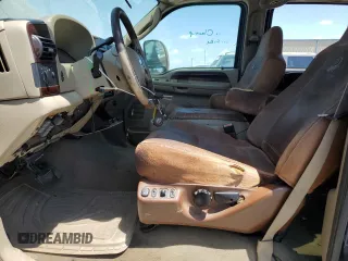 2006 Ford Super Duty F-250 XL with VIN 1FTSW21P06EA10005, listed as a Copart auction lot 66816574 with 251,977 mi miles and Salvage Title. Bid and sale history available at carsss.com. Image 7.