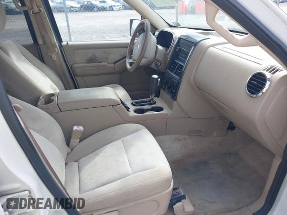 2010 Ford Explorer XLT with VIN 1FMEU7DE3AUA74981, listed as a IAAI auction lot 41890362 with 125,016 mi miles and . Bid and sale history available at DreamBid. Image 5.