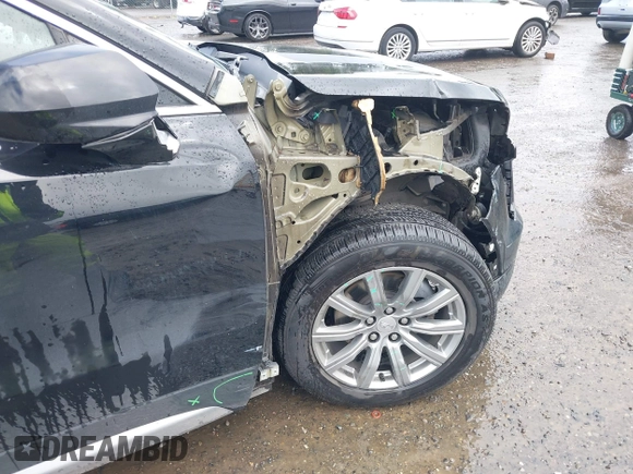 2020 Cadillac XT4 AWD Premium Luxury z VIN 1GYFZDR45LF049638, wystawiony jako IAAI lot #42216996 z przebiegiem 82 760 mil mil oraz . Historia ofert i sprzedaży dostępna na DreamBid. Obrazek 18.