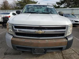 2009 Chevrolet Silverado 1500 Work Truck with VIN 1GCEC14XX9Z220992, listed as a Copart auction lot 83020804 with 254,348 mi miles and Clean Title. Bid and sale history available at DreamBid. Image 5.