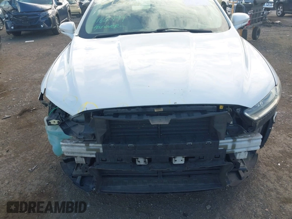 2013 Ford Fusion SE with VIN 3FA6P0H73DR382057, listed as a IAAI auction lot 42119655 with 170,833 mi miles and . Bid and sale history available at carsss.com. Image 6.