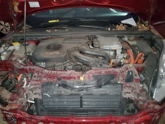 2013 Ford C-Max Energi SEL with VIN 1FADP5CU0DL524168, listed as a Copart auction lot 86360124 with 0 mi miles and Non Repairable. Bid and sale history available at carsss.com. Image 11.
