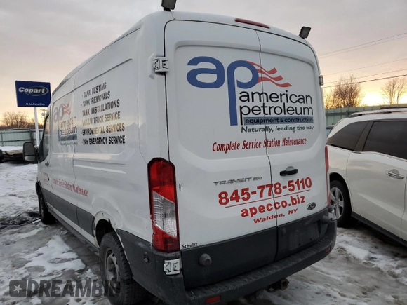 2017 Ford Transit with VIN 1FTYR2CM1HKB27147, listed as a Copart auction lot 46794355 with 268,549 mi miles and Salvage title. Bid and sale history available at DreamBid. Image 2.