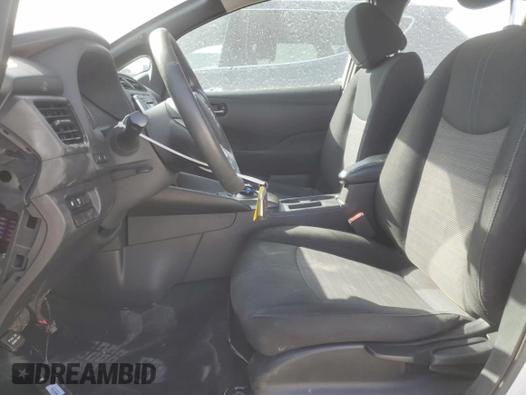 2018 Nissan LEAF S with VIN 1N4AZ1CP6JC311673, listed as a Copart auction lot 54457335 with 52,693 mi miles and Clean Title. Bid and sale history available at DreamBid. Image 7.