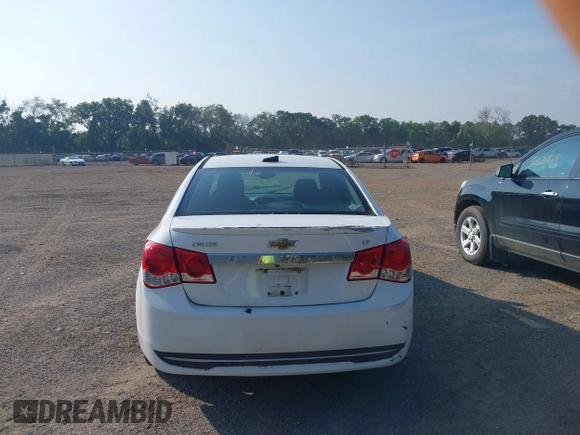 2014 Chevrolet Cruze 1LT with VIN 1G1PC5SB4E7481461, listed as a IAAI auction lot 42628673 with 164,689 mi miles and . Bid and sale history available at DreamBid. Image 16.