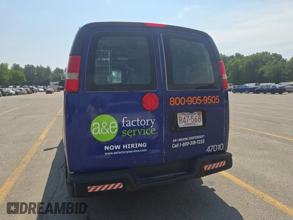 2014 Chevrolet Express Cargo z VIN 1GCSGAFXXE1162573, wystawiony jako IAAI lot #42547277 z przebiegiem 230 224 mil mil oraz . Historia ofert i sprzedaży dostępna na DreamBid. Obrazek 4.
