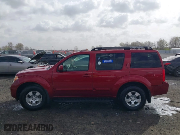 2007 Nissan Pathfinder S z VIN 5N1AR18U67C628267, wystawiony jako IAAI lot #41803746 z przebiegiem 117 488 mil mil oraz . Historia ofert i sprzedaży dostępna na DreamBid. Obrazek 14.