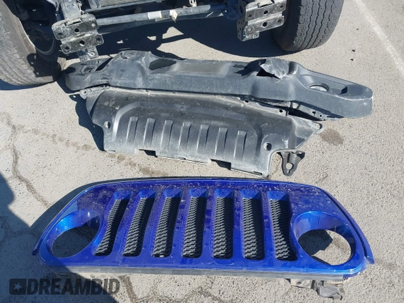 2018 Jeep Wrangler Unlimited Sport z VIN 1C4HJXDGXJW189321, wystawiony jako IAAI lot #42532856 z przebiegiem 46 559 mil mil oraz . Historia ofert i sprzedaży dostępna na DreamBid. Obrazek 12.