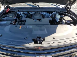 2018 Chevrolet Suburban Premier with VIN 1GNSCJKC8JR288500, listed as a Copart auction lot 76538634 with 161,737 mi miles and Salvage Title. Bid and sale history available at carsss.com. Image 12.