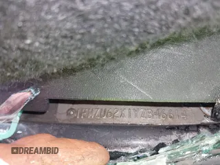 2000 Ford Explorer XLS z VIN 1FMZU62X1YZB46614, wystawiony jako IAAI lot #40636991 z przebiegiem Nie podano mil oraz . Historia ofert i sprzedaży dostępna na DreamBid. Obrazek 9.