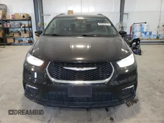 2021 Chrysler Pacifica Touring L with VIN 2C4RC3BG4MR573571, listed as a Copart auction lot 89388215 with 50,969 mi miles and Salvage title. Bid and sale history available at DreamBid. Image 5.