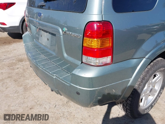 2006 Ford Escape Hybrid with VIN 1FMCU96H66KC08721, listed as a IAAI auction lot 42043128 with 58,394 mi miles and . Bid and sale history available at DreamBid. Image 6.
