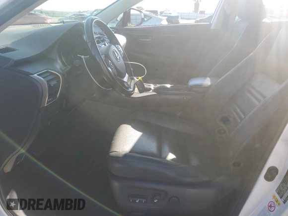 2017 Lexus NX 200t z VIN JTJBARBZ0H2117774, wystawiony jako Copart lot #50582545 z przebiegiem 81 904 mil mil oraz Szkoda całkowita • Salvage title. Historia ofert i sprzedaży dostępna na DreamBid. Obrazek 7.