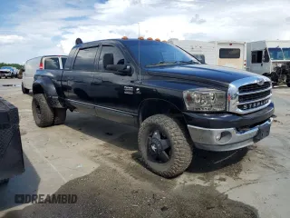2007 Dodge 3500 SLT z VIN 3D7ML49C27G748810, wystawiony jako Copart lot #56492945 z przebiegiem 256 317 mil mil oraz Tytuł czysty. Historia ofert i sprzedaży dostępna na DreamBid. Obrazek 4.