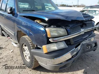 2004 Chevrolet Avalanche Z71 with VIN 3GNEK12TX4G337295, listed as a IAAI auction lot 41543250 with 153,195 mi miles and . Bid and sale history available at DreamBid. Image 12.