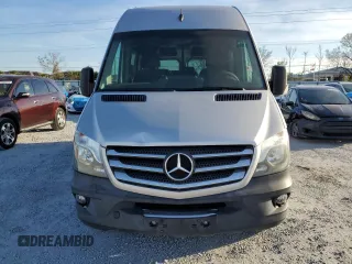 2016 Mercedes-Benz Sprinter with VIN WDZPE7DD6GP212117, listed as a Copart auction lot 43989545 with 137,194 mi miles and Clean Title. Bid and sale history available at DreamBid. Image 5.