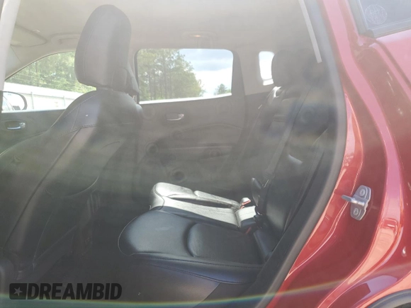 2019 Jeep Compass Limited with VIN 3C4NJDCB7KT641739, listed as a Copart auction lot 56913985 with 111,737 mi miles and Non repairable. Bid and sale history available at DreamBid. Image 11.