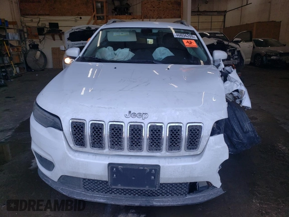 2019 Jeep Cherokee Latitude Plus with VIN 1C4PJMLB4KD258338, listed as a Copart auction lot 46656205 with 0 mi miles and Salvage Title. Bid and sale history available at carsss.com. Image 5.