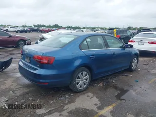 2017 Volkswagen Jetta S с VIN 3VW2B7AJ7HM234046, выставлен на аукционе IAAI как лот 42191227 с пробегом 46 258 миль миль и . История ставок и продаж доступна на DreamBid. Изображение 4.