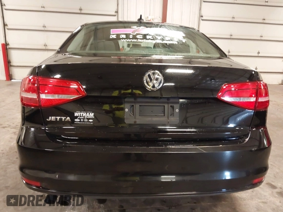 2015 Volkswagen Jetta S with VIN 3VW2K7AJ4FM243087, listed as a IAAI auction lot 42525961 with 118,224 mi miles and . Bid and sale history available at DreamBid. Image 17.