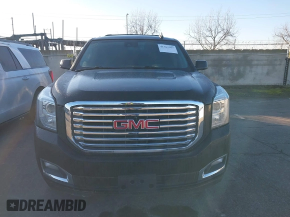 2020 GMC Yukon XL SLT with VIN 1GKS1GKC9LR186504, listed as a IAAI auction lot 41302367 with 20,109 mi miles. Bid and sale history available at carsss.com. Image 12.