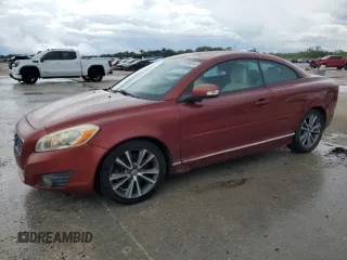 2012 Volvo C70 T5 with VIN YV1672MCXCJ127059, listed as a Copart auction lot 51903045 with 76,147 mi miles and Salvage Title. Bid and sale history available at carsss.com. Image 1.