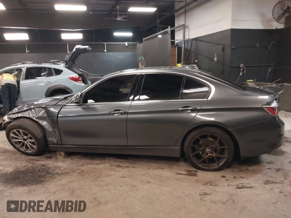 2017 BMW 3 Series 330i xDrive with VIN WBA8D9G31HNU62607, listed as a IAAI auction lot 42290112 with 76,427 mi miles and . Bid and sale history available at DreamBid. Image 14.