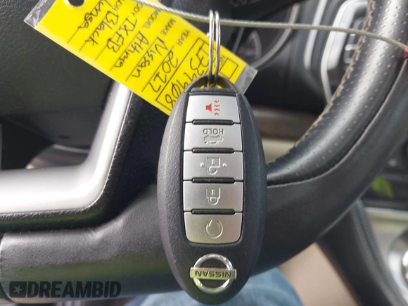 2017 Nissan Maxima SR z VIN 1N4AA6AP1HC405669, wystawiony jako IAAI lot #42157811 z przebiegiem 103 127 mil mil oraz . Historia ofert i sprzedaży dostępna na DreamBid. Obrazek 11.