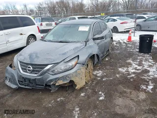 2018 Nissan Altima 2.5 SL with VIN 1N4AL3AP3JC159979, listed as a IAAI auction lot 41262870 with 87,249 mi miles. Bid and sale history available at carsss.com. Image 2.