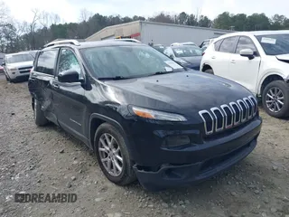 2018 Jeep Cherokee Latitude with VIN 1C4PJLCX1JD513919, listed as a IAAI auction lot 41794393 with 109,250 mi miles and . Bid and sale history available at DreamBid. Image 1.