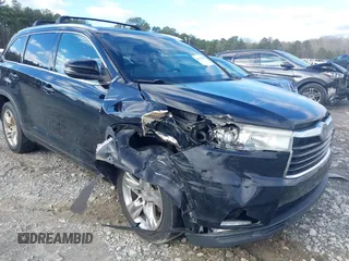 2014 Toyota Highlander Limited with VIN 5TDYKRFH8ES036666, listed as a IAAI auction lot 41739760 with 129,208 mi miles and . Bid and sale history available at DreamBid. Image 1.