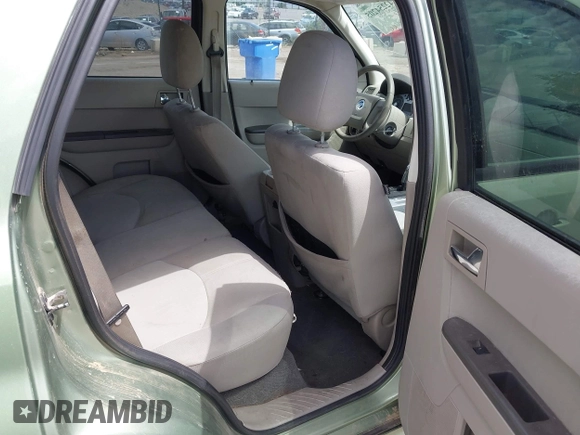 2008 Mercury Mariner с VIN 4M2CU81Z28KJ25587, выставлен на аукционе IAAI как лот 42254205 с пробегом 224 119 миль миль и . История ставок и продаж доступна на DreamBid. Изображение 8.