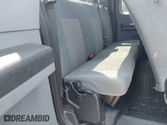 2012 Ford F-250 XL with VIN 1FT7X2B63CEB12693, listed as a IAAI auction lot 42362466 with 224,180 mi miles and . Bid and sale history available at DreamBid. Image 8.