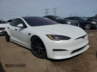 2022 Tesla Model S z VIN 5YJSA1E57NF473919, wystawiony jako Copart lot #51183925 z przebiegiem 48 359 mil mil oraz Szkoda całkowita • Salvage title. Historia ofert i sprzedaży dostępna na DreamBid. Obrazek 4.