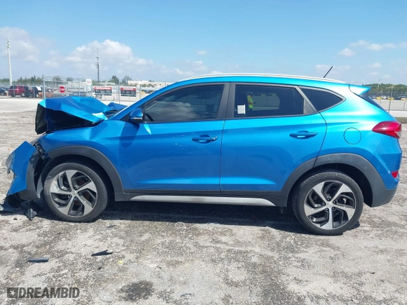 2017 Hyundai Tucson Value with VIN KM8J33A23HU540472, listed as a IAAI auction lot 41935056 with 58,937 mi miles. Bid and sale history available at carsss.com. Image 14.