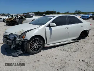 2014 Toyota Camry L with VIN 4T1BF1FK1EU434297, listed as a Copart auction lot 53185625 with 123,770 mi miles and Salvage Title. Bid and sale history available at carsss.com. Image 1.