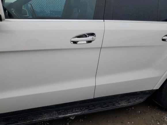 2016 Mercedes-Benz GL with VIN 4JGDF7DE0GA658397, listed as a Copart auction lot 88508425 with NaN miles and Salvage Title. Bid and sale history available at carsss.com. Image 13.